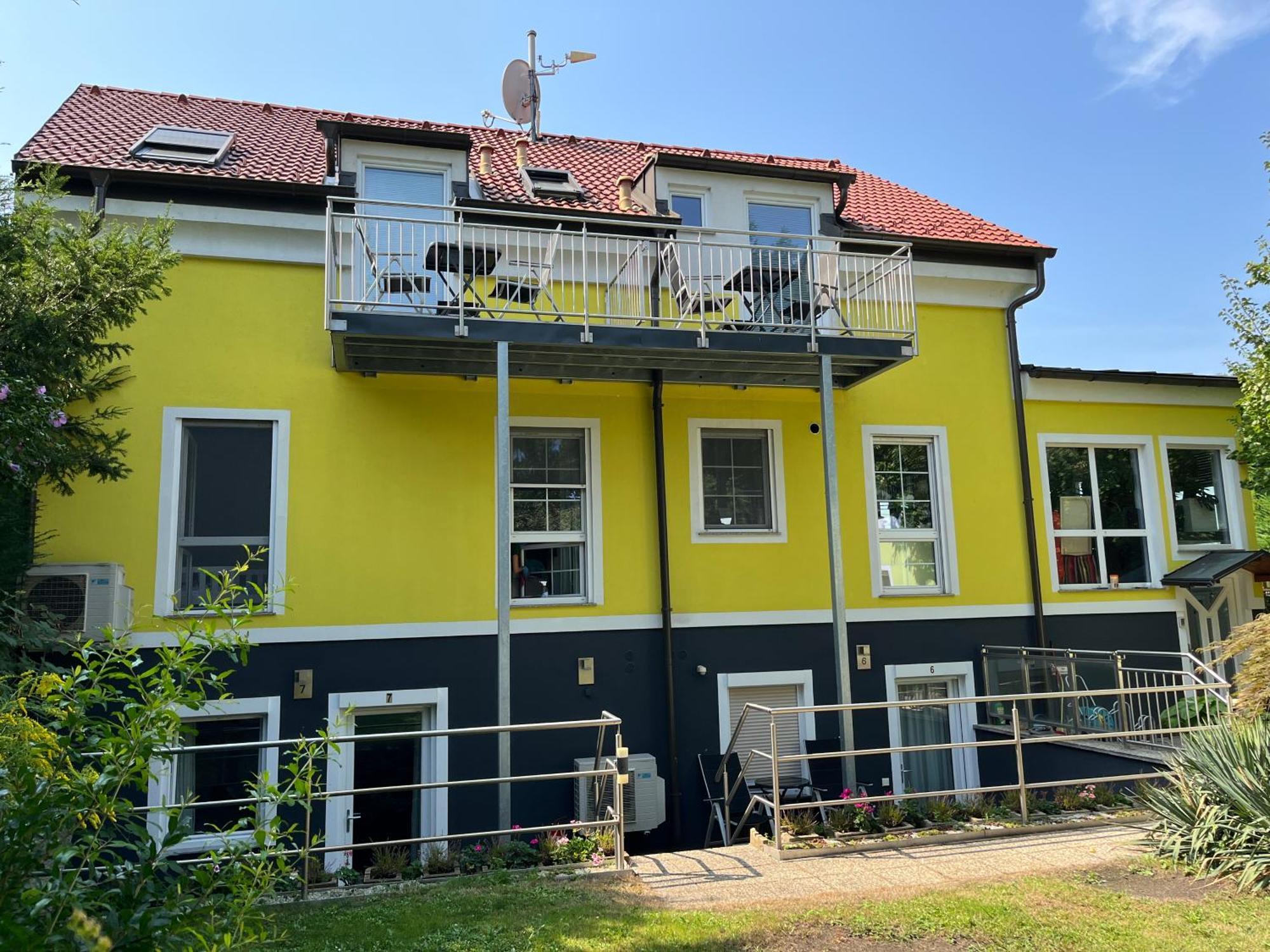 Ajo Vienna Terrace - Contactless Check-In Apartment Luaran gambar